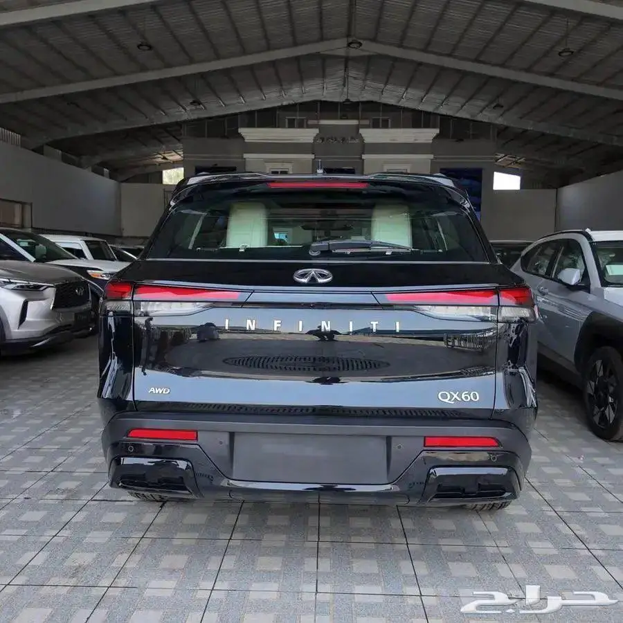انفينتي QX60 لاكجري وي سينسوري 2023 جديد 3