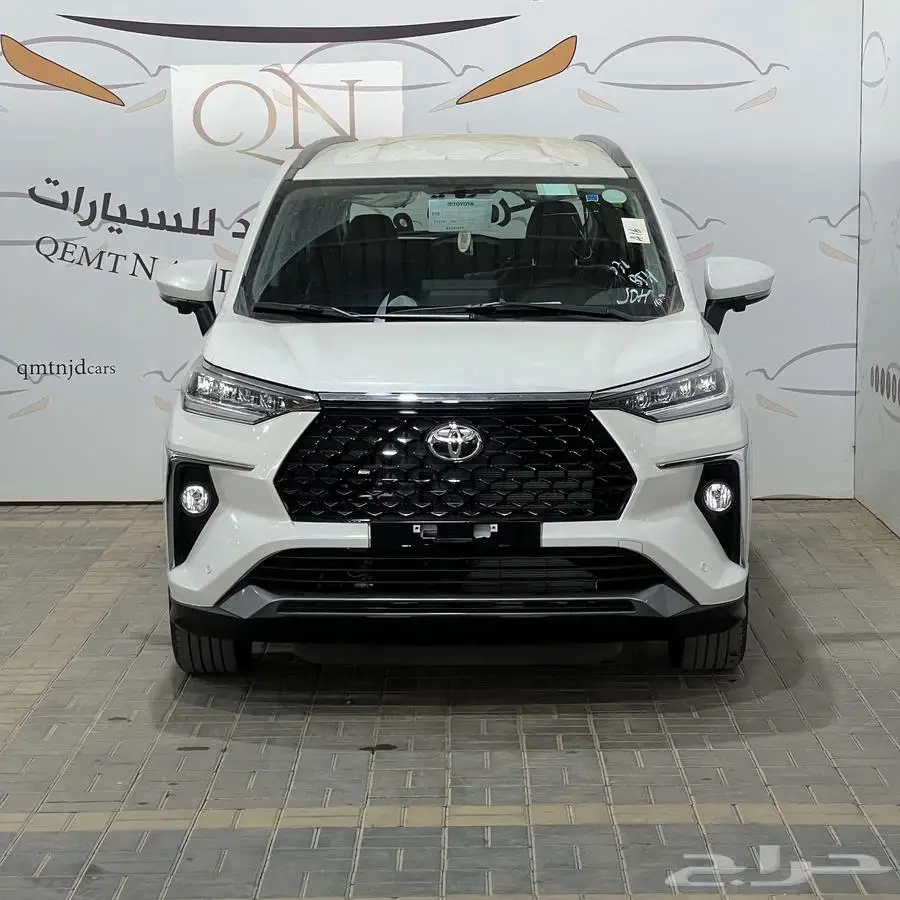 تويوتا فيلوز GLX بنزين 2025 بأقل الأسعار 1