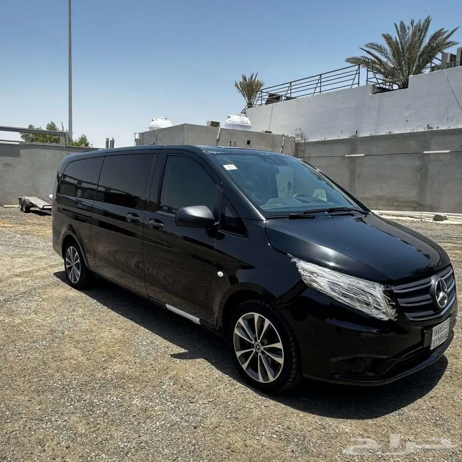 مرسيديس الفئة فان VITO 121 5