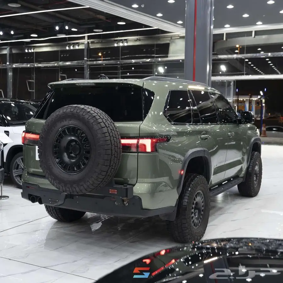 تويوتا سكويا TRD موديل 2023 3