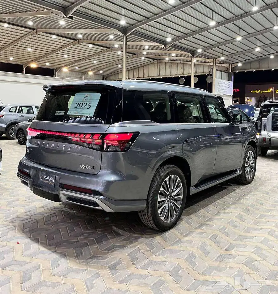 عرض خاص انفنتي SENSORY QX80 تيربو3.5 موديل 2025 بطاقه جمركيه 4