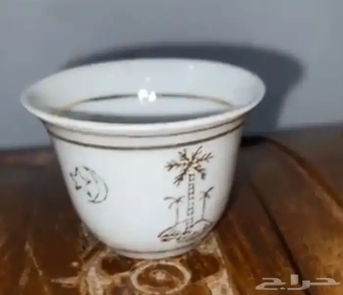 فناجيل مذهبة بعبارات تراث ونادرة جدا  وأحجام صغيره وكبيرة 30