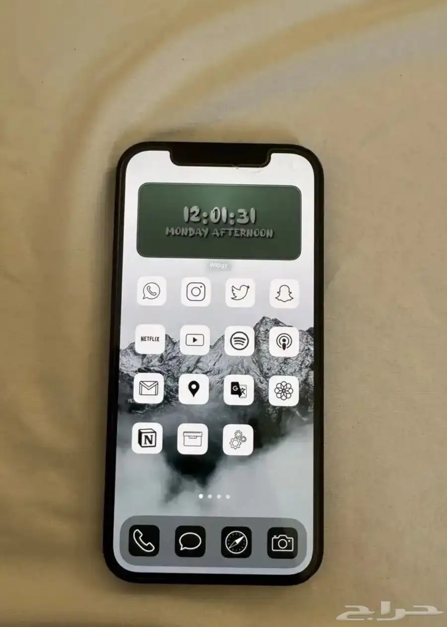 ايفون 12 1
