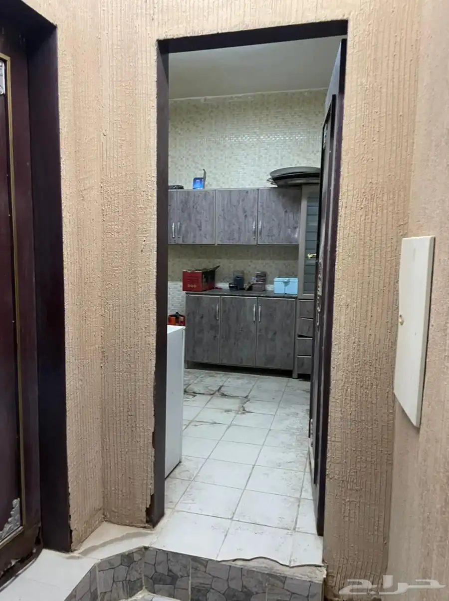 للبيع استراحه بحي الجنادريه 4