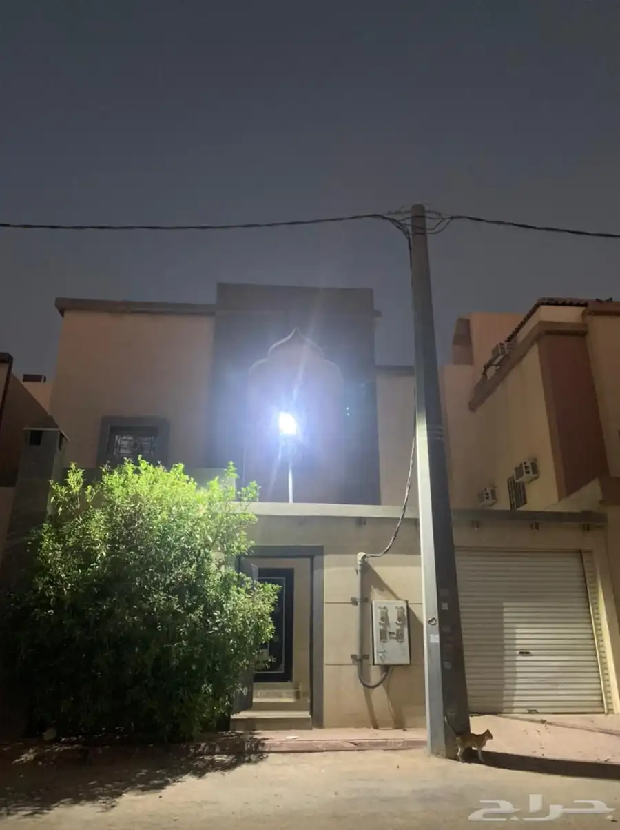 فيلا ثلاث ادوار في حي الرمال للبيع 3
