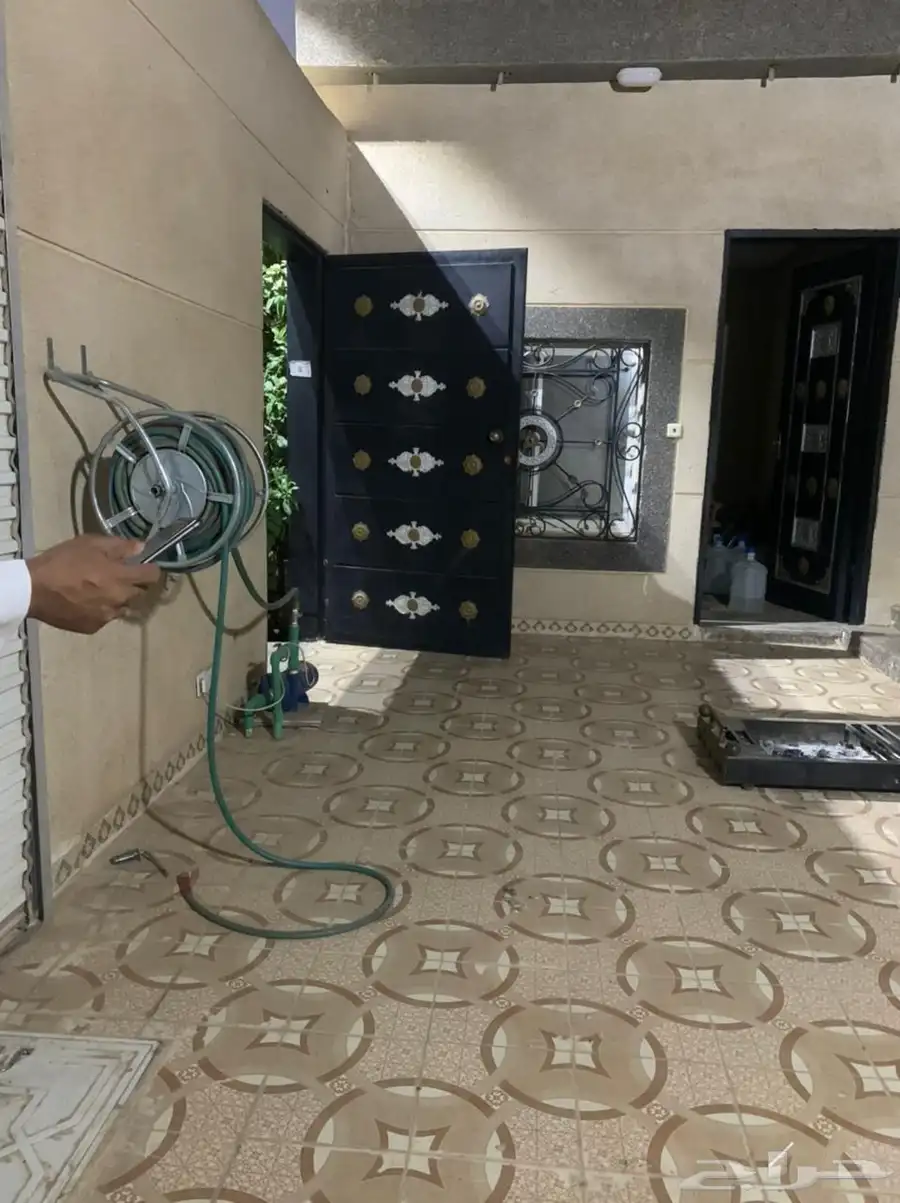 فيلا ثلاث ادوار في حي الرمال للبيع 4
