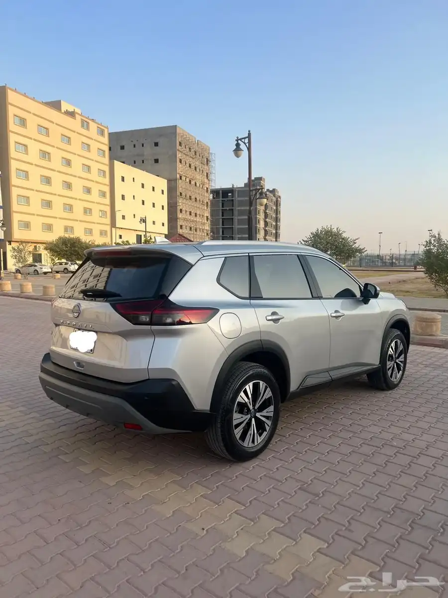 نيسان اكس تريل 2024 ماشي 11000 كيلو 4