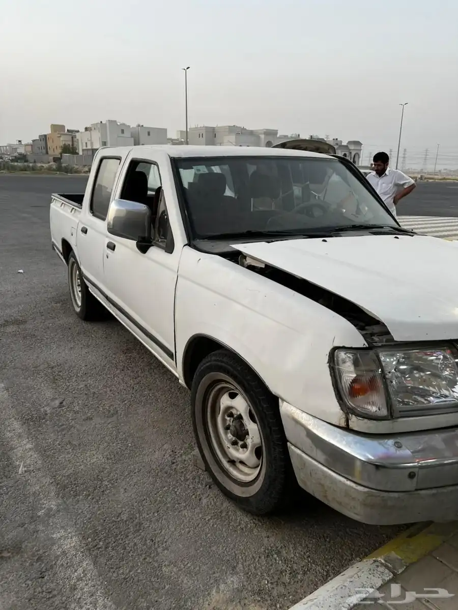 نيسان ددسن 2002 غمارتين 1