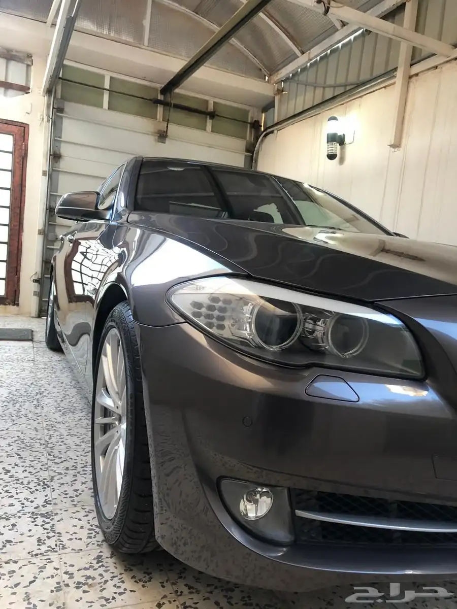 BMW 535I فل كامل - قمة النظافة - موديل 2011 19