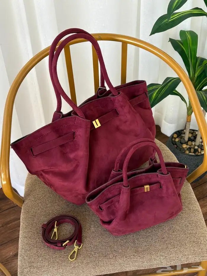 شنط توري بورش   شانيل مكياج   لاكوست  جي دبليو مع الملحقا 54