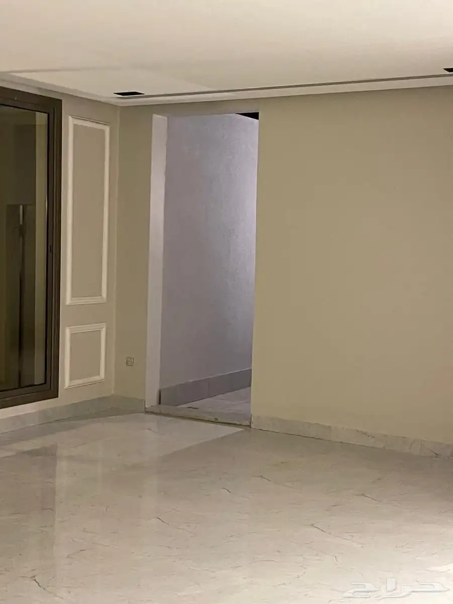 للايجار فيلا حي العارض 10