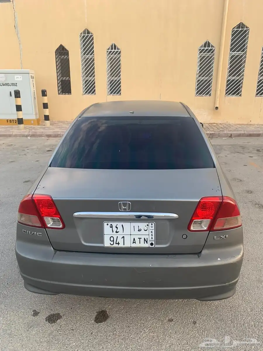 سياره هوندا سيفك 2005 2