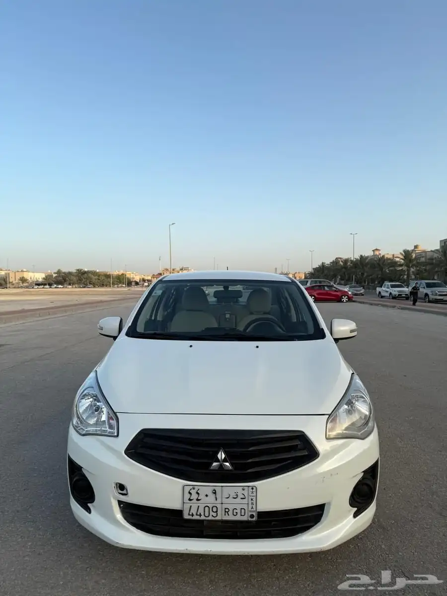 متسوبيشي اتراج 2019 9