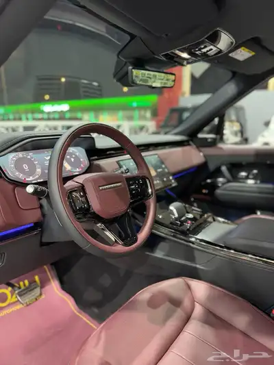 رنج روفر اسبورت دينمك SE p360 موديل2025 4
