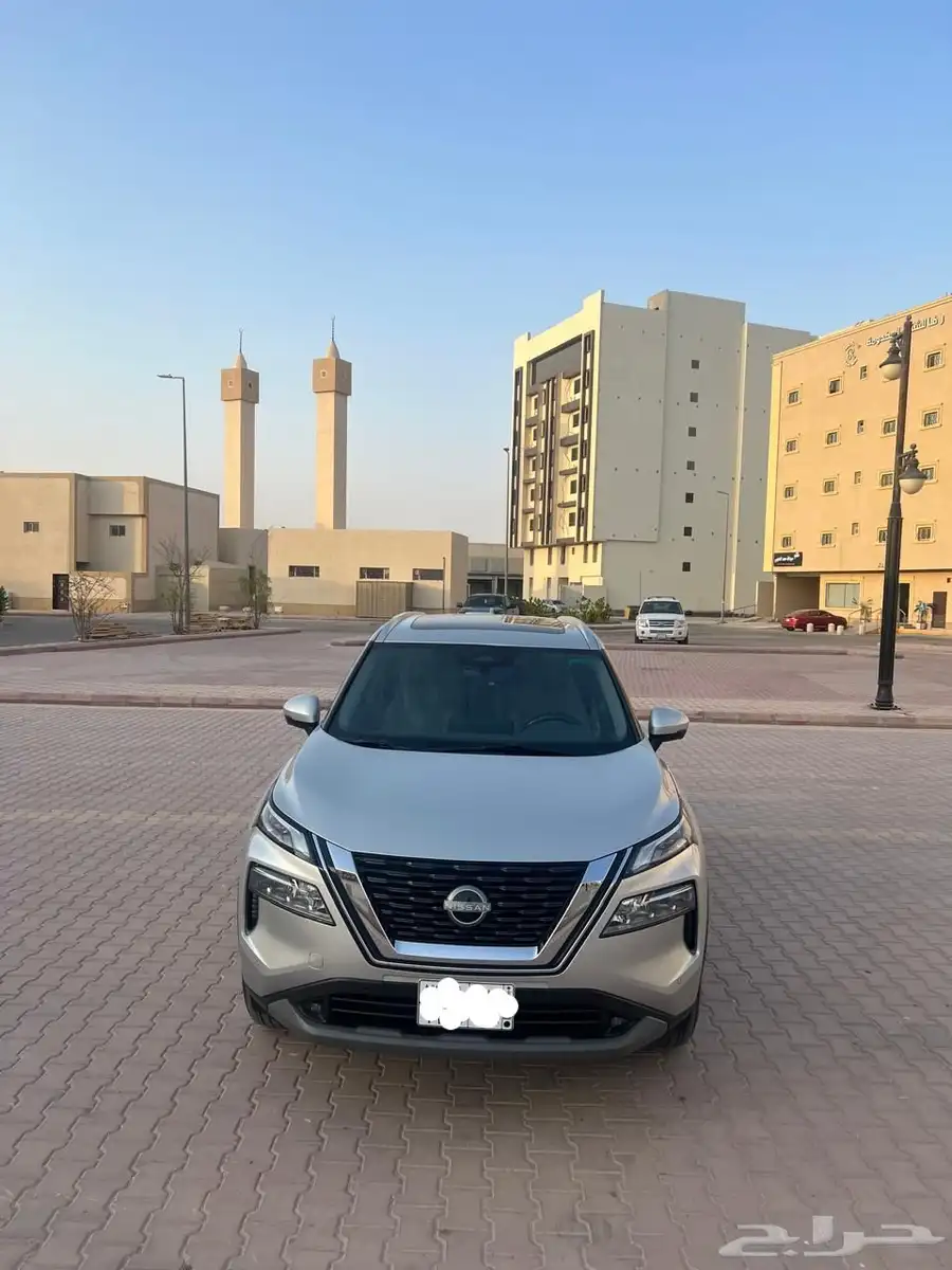 نيسان اكس تريل 2024 ماشي 11000 كيلو 5