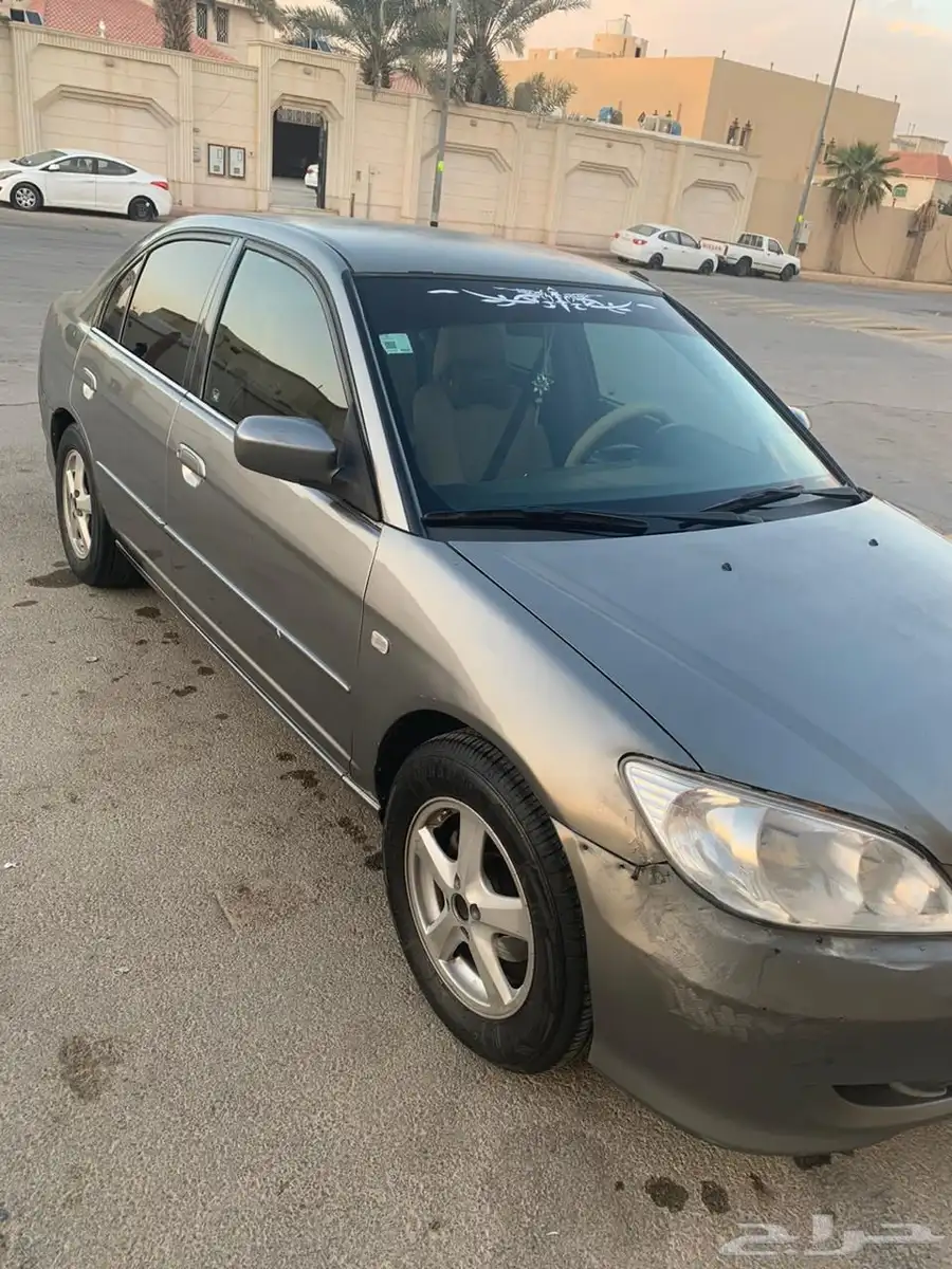 سياره هوندا سيفك 2005 0