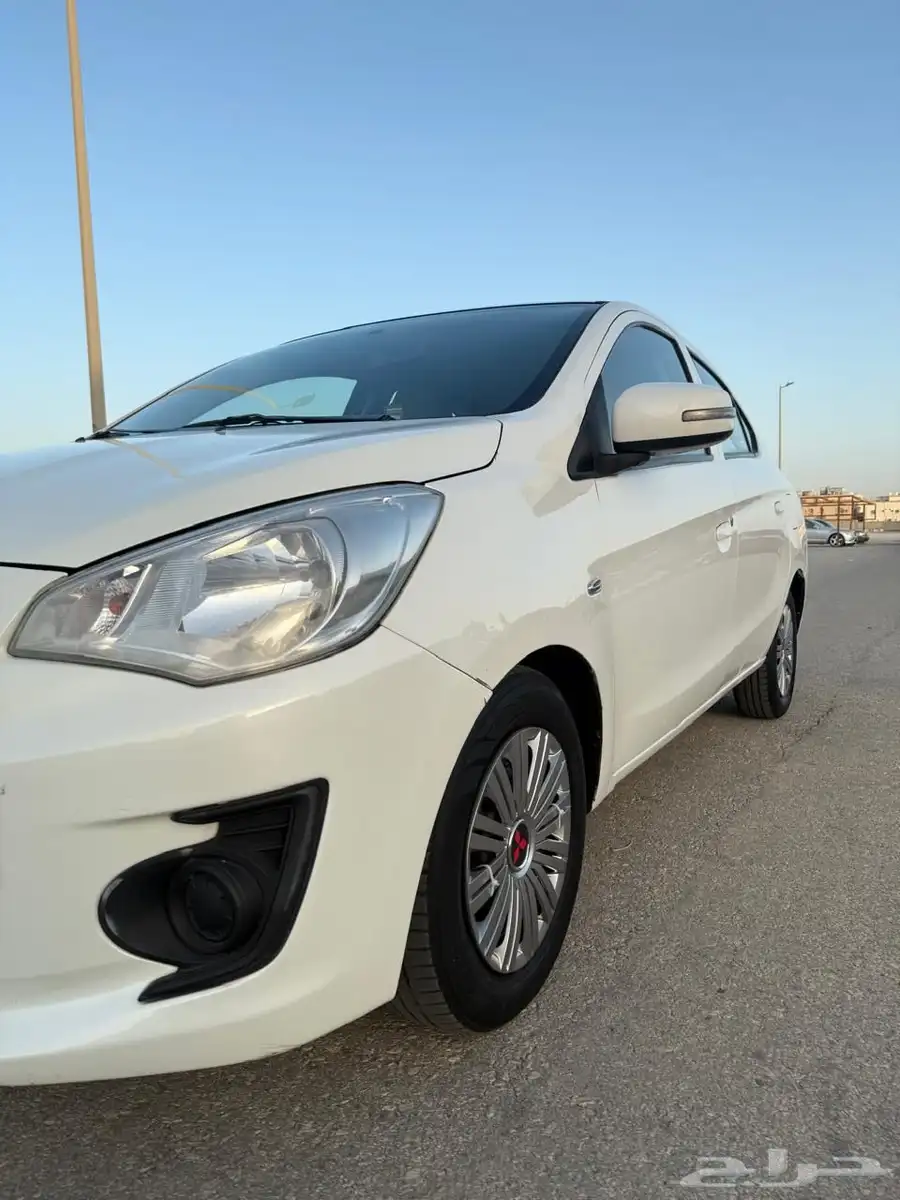 متسوبيشي اتراج 2019 15