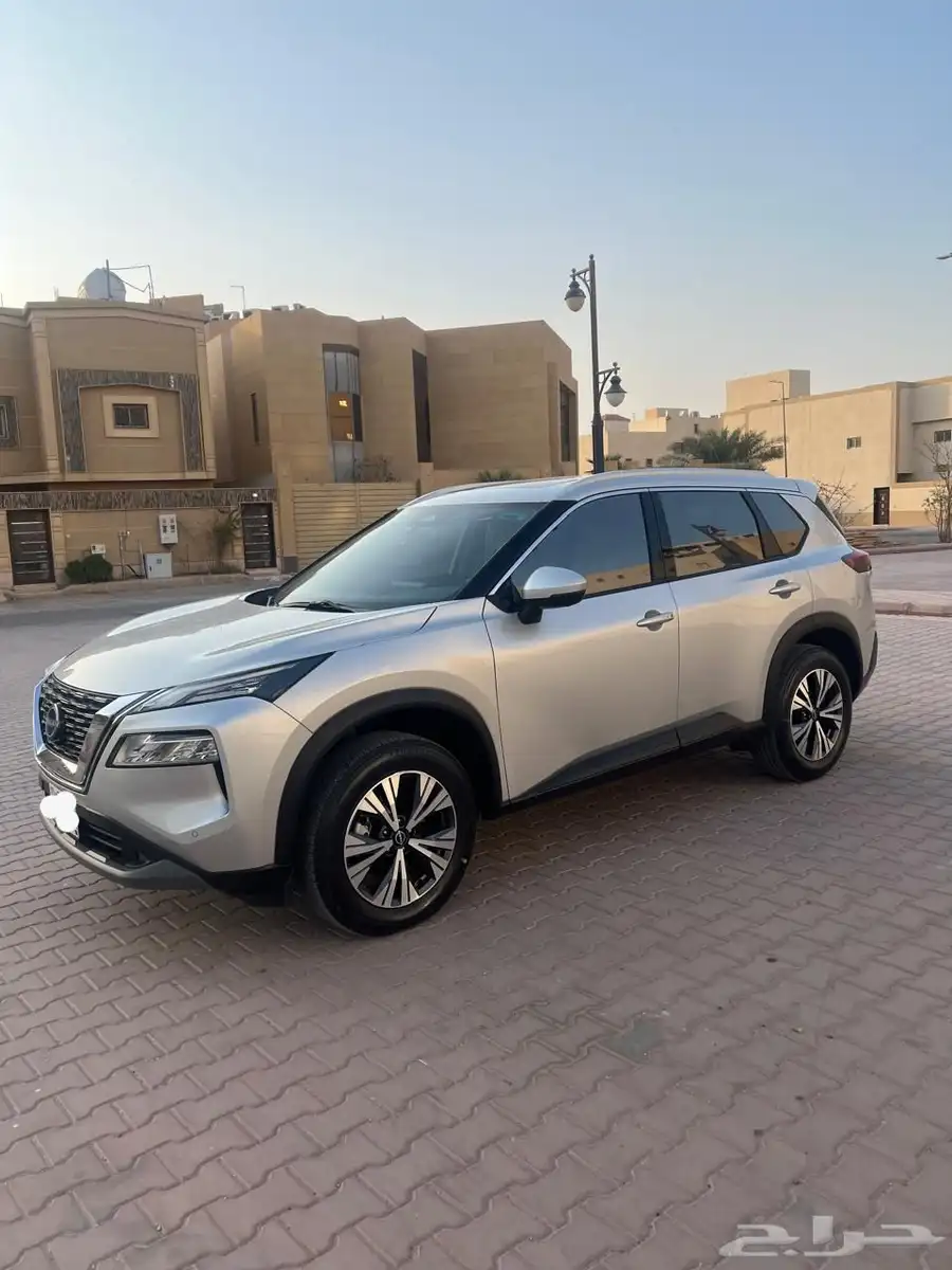 نيسان اكس تريل 2024 ماشي 11000 كيلو 6