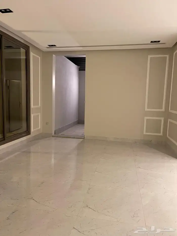 للايجار فيلا حي العارض 9