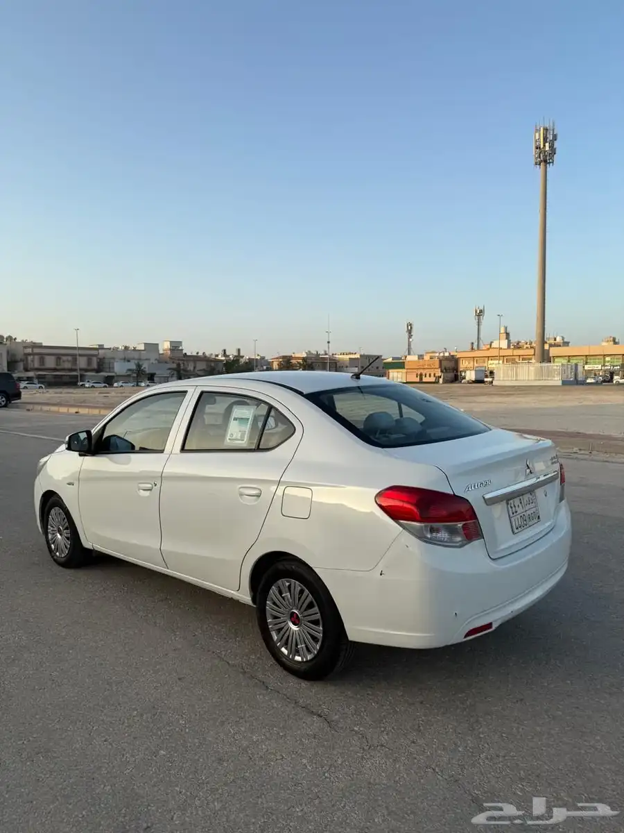 متسوبيشي اتراج 2019 13
