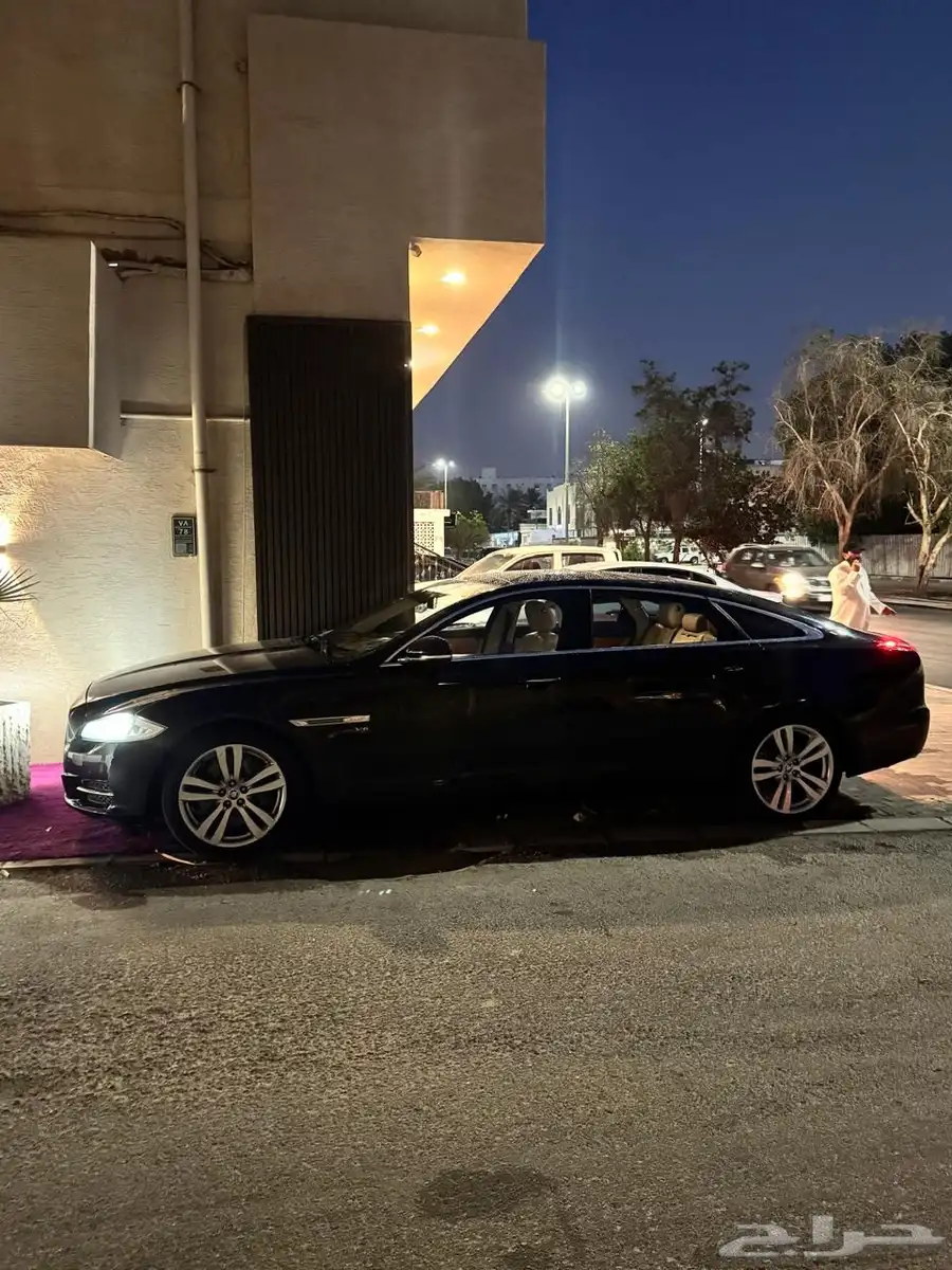 جاكوار xj L 2013 4