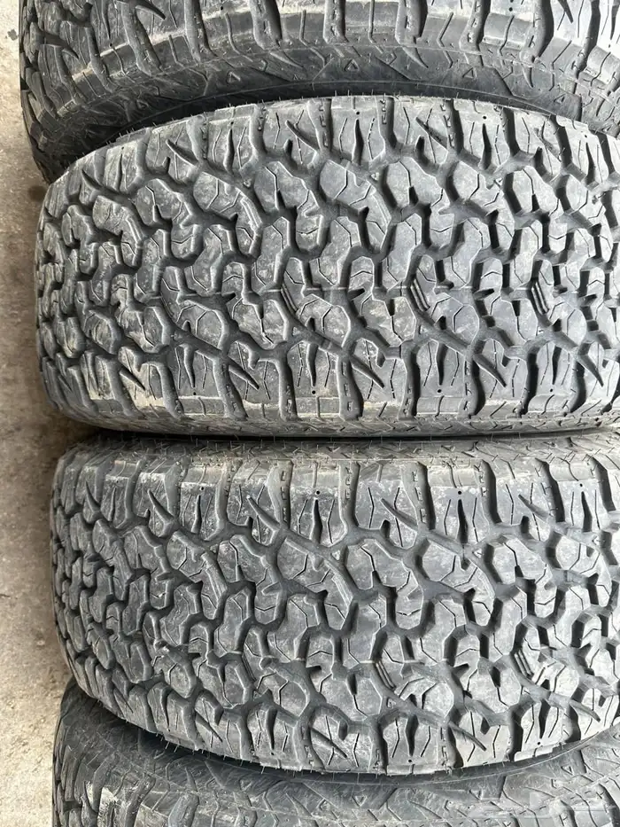 كفرات ودواي نص حجري مقاس 315 70 17 11