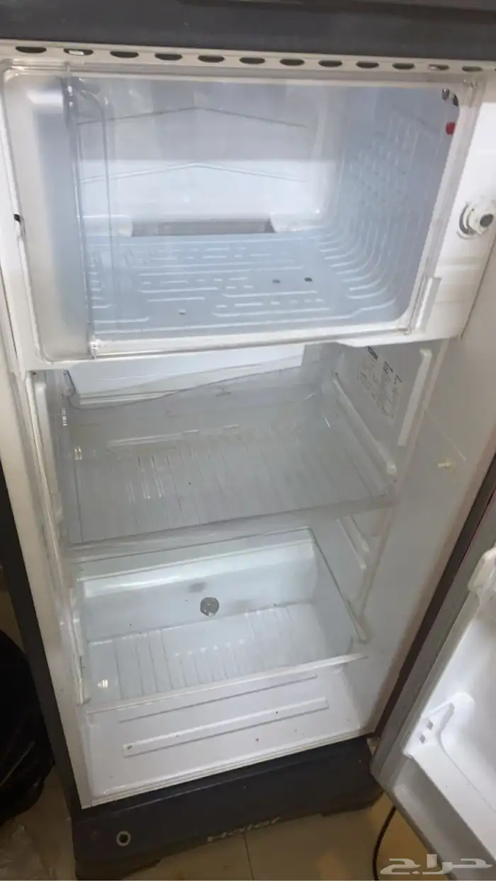ثلاجة نظيفه ماتشكي من شي 3