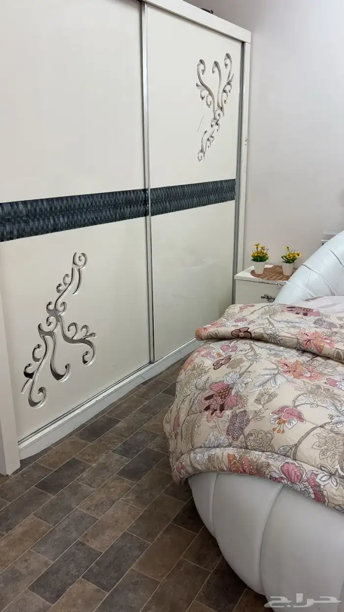 اثاث للبيع بسبب النقل 3