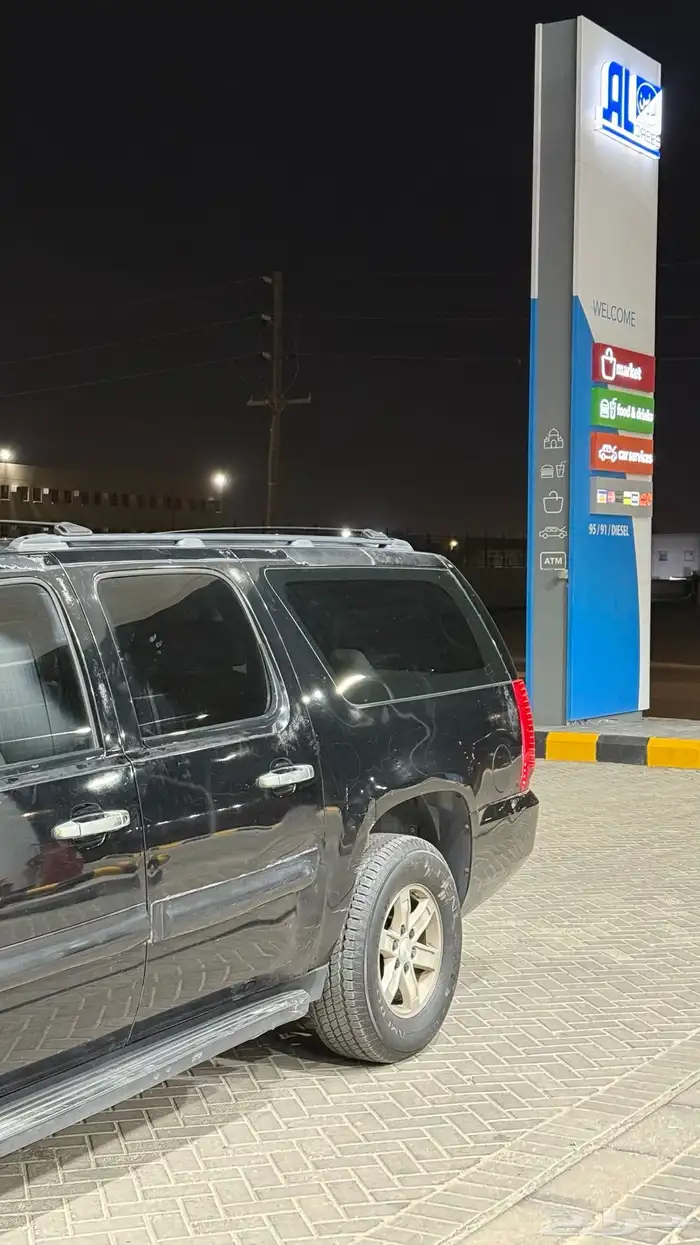 يوكن XL اسود 2009 للبيع 4
