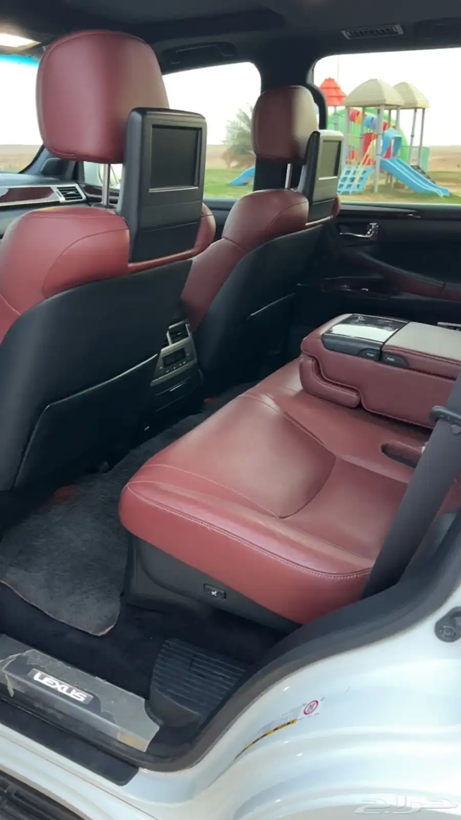 لكزس 570 LX نظيف جدا 15 7
