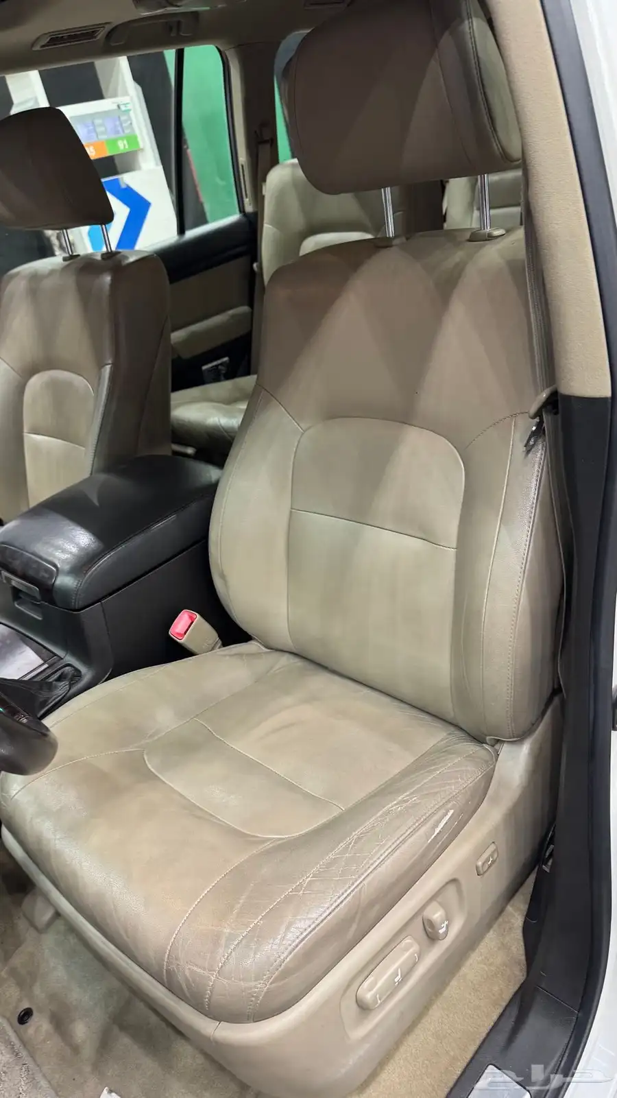 لاندكروزر VXR 2011 13