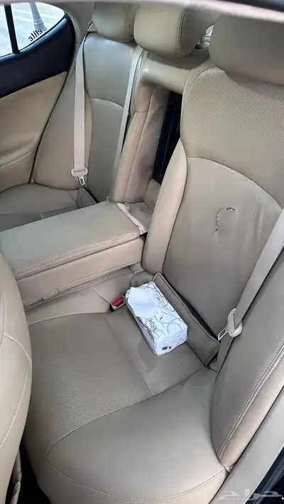 للبيع لكزس ارنوب is300 7
