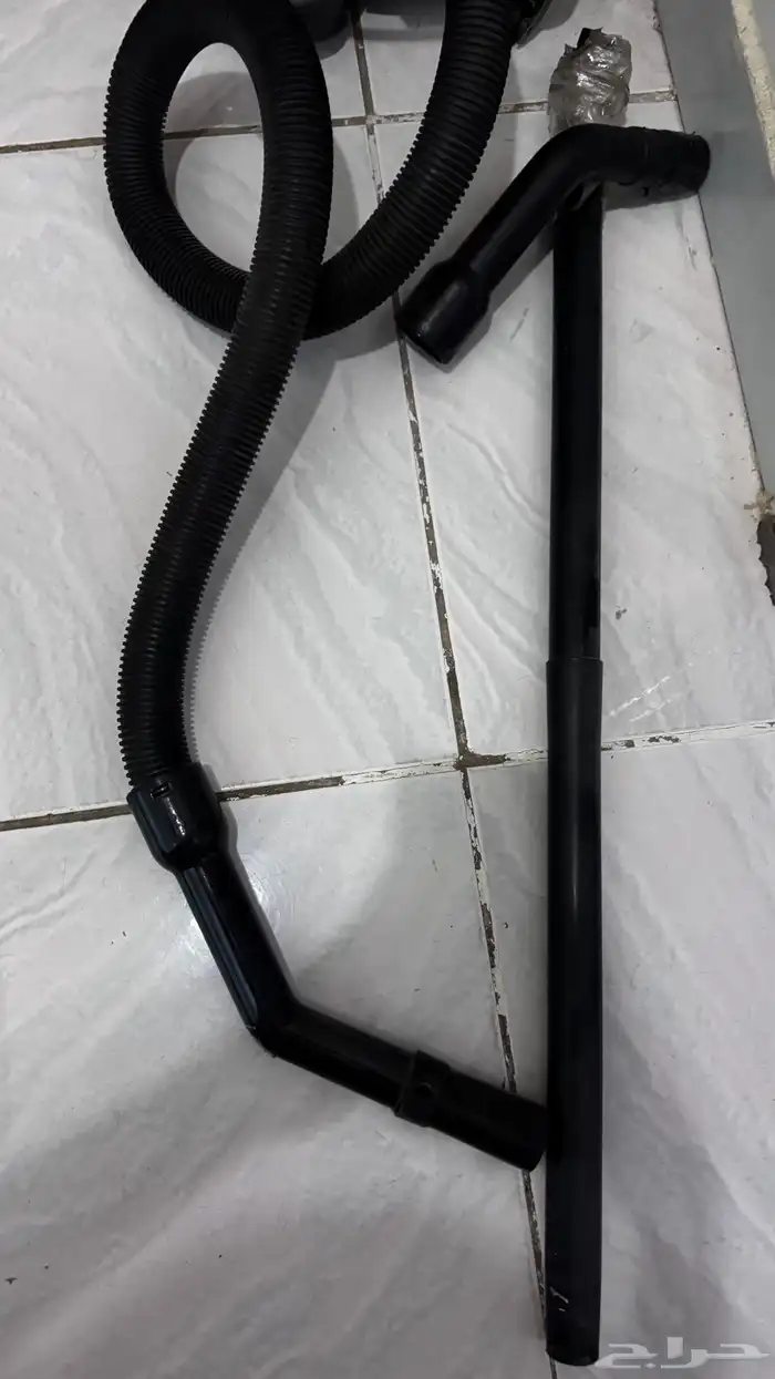 مكنسه كهربائيه هيتاشي 1