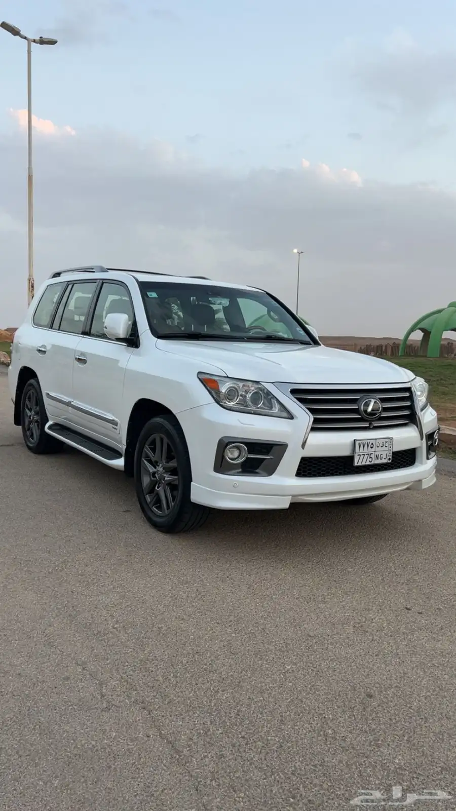 لكزس 570 LX نظيف جدا 15 2