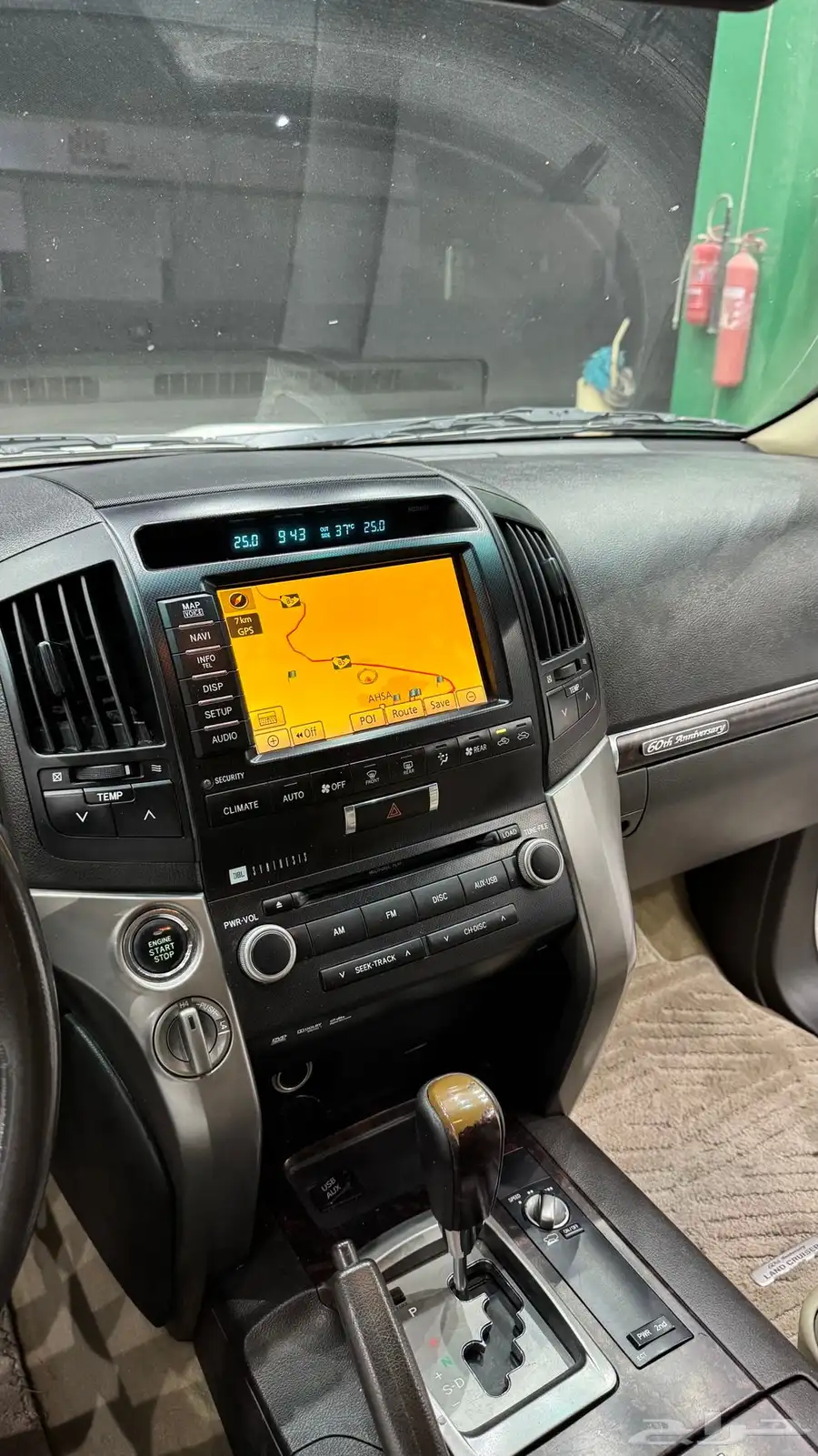 لاندكروزر VXR 2011 16