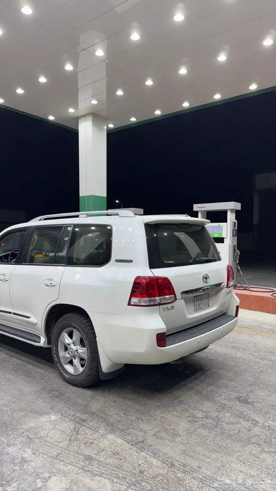 لاندكروزر VXR 2011 4