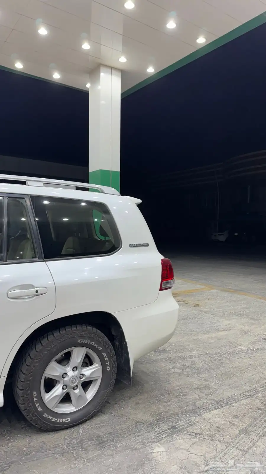 لاندكروزر VXR 2011 3