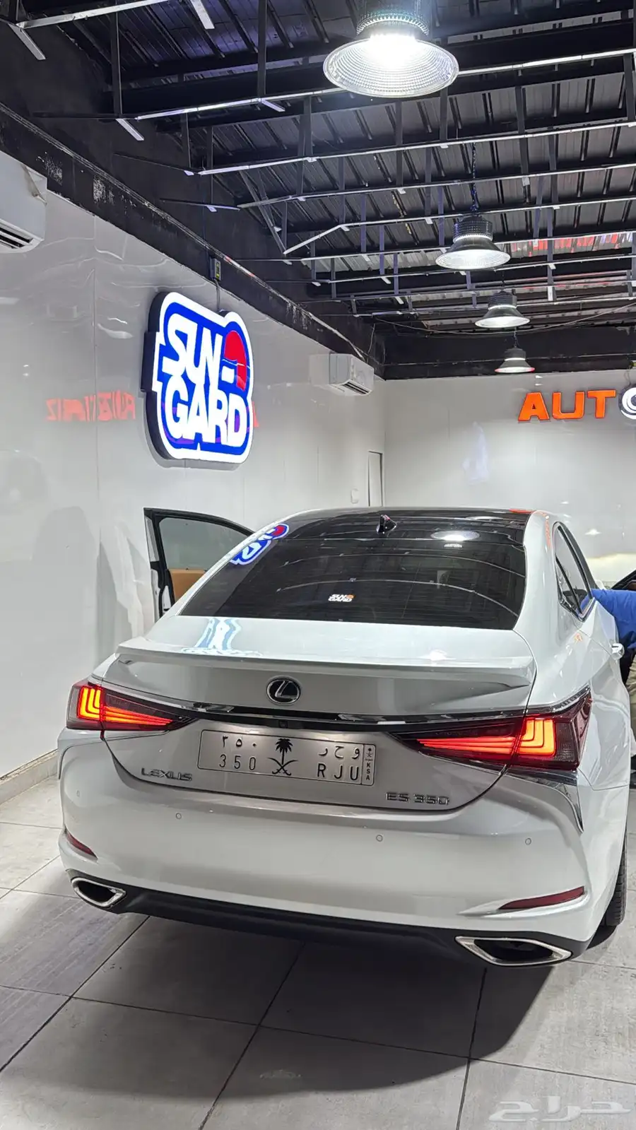 لكزس 2023 cc بريمي ممشى 25 الف 17