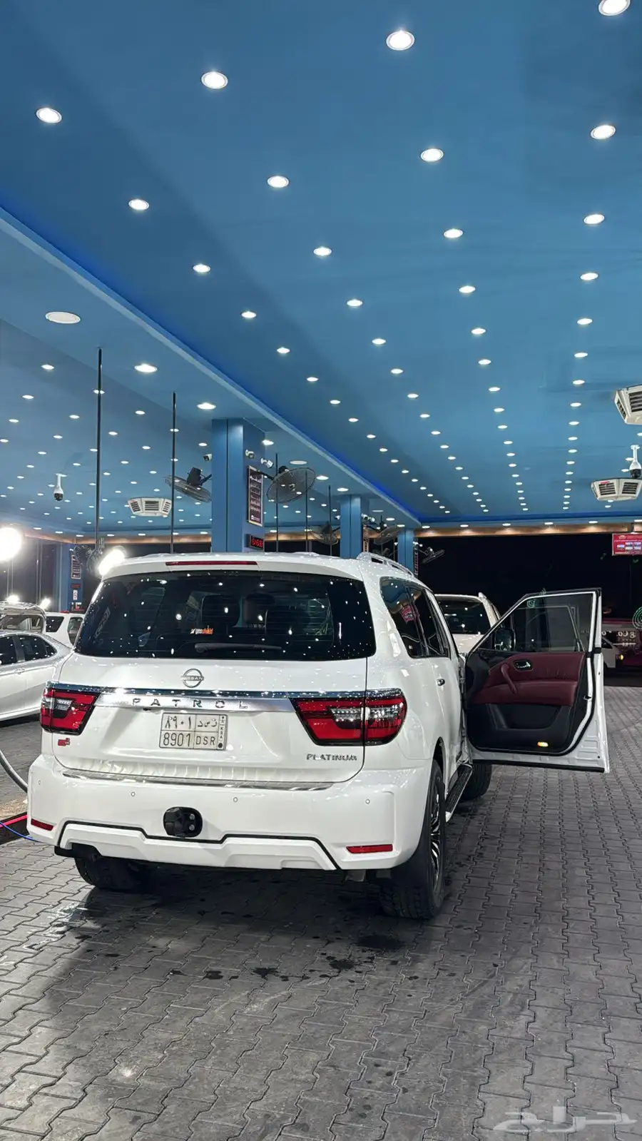 نيسان باترول بلاتينيوم فل كامل 2023 6v 9