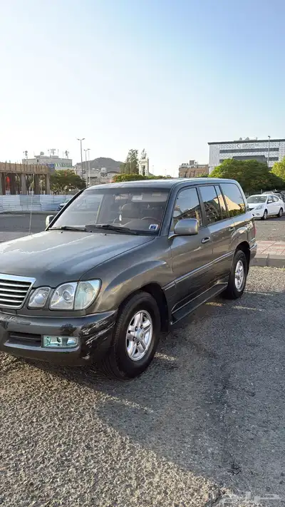 جيب لكزس 1998 LX470 2