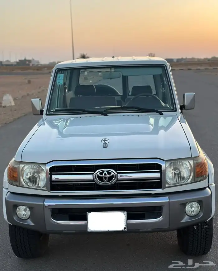 تويوتا جيب ربع 2008 5