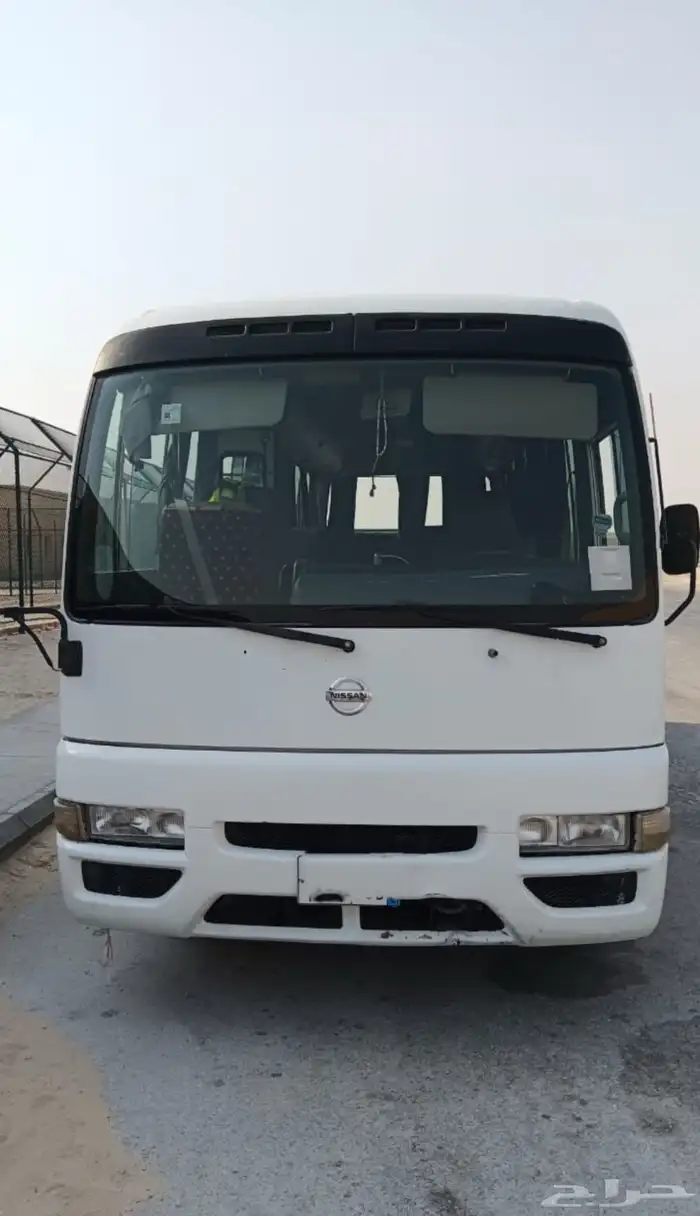 باص نيسان 0