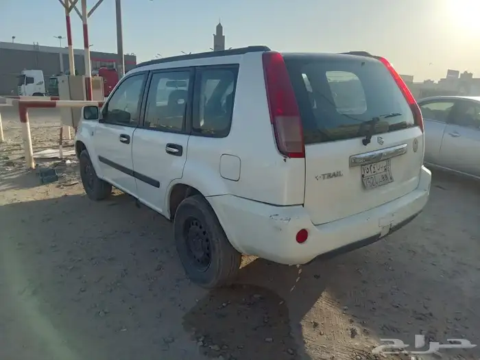 نيسان إكستريل 2010 4