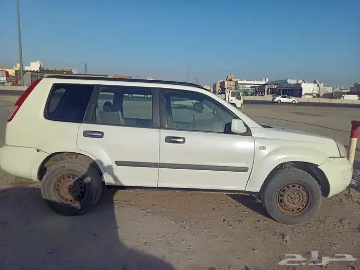 نيسان إكستريل 2010 1