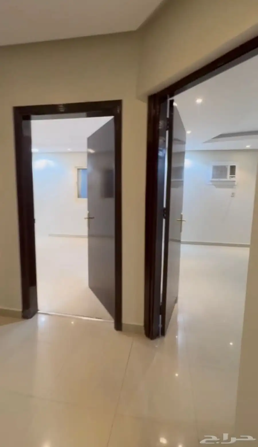 شقه حى اشبيليه غرفتين وصاله 3500 شامل 2