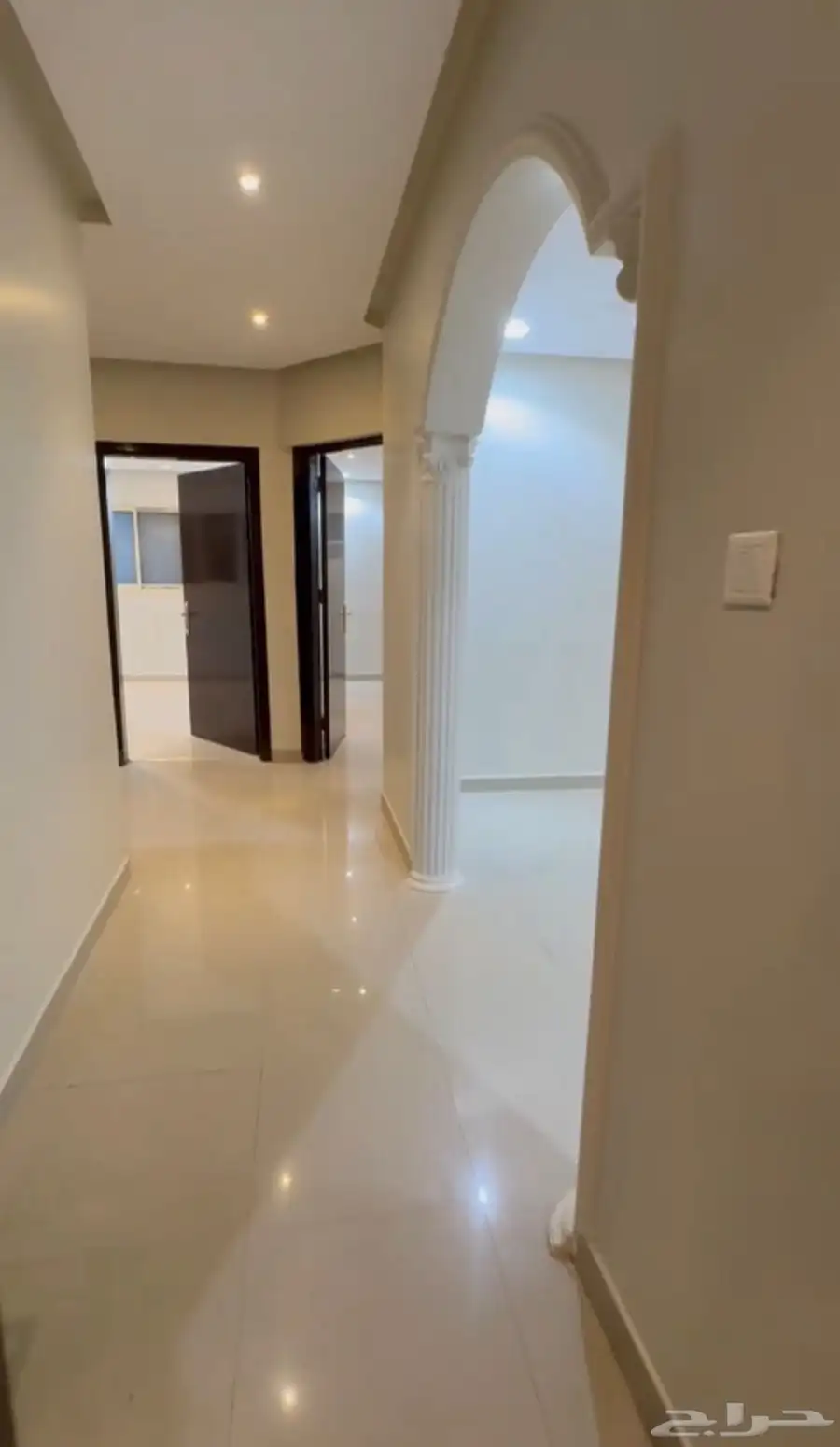 شقه حى اشبيليه غرفتين وصاله 3500 شامل 7