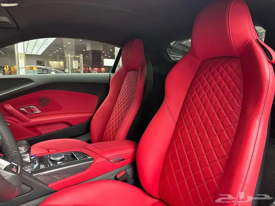 Audi R8 2023 new 5