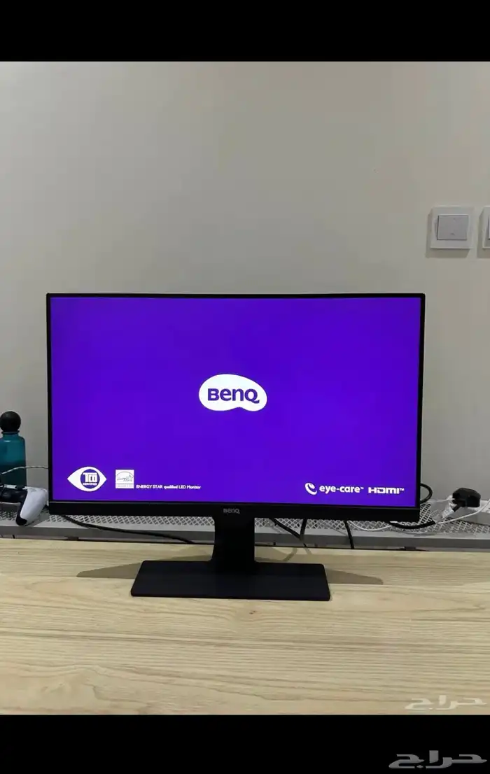 شاشة كمبيوتر وعرض نظيفة جدا للبيع 0