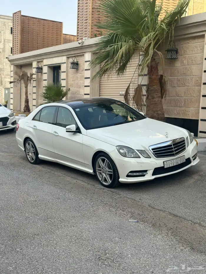 مرسيدس 2012AMG 2