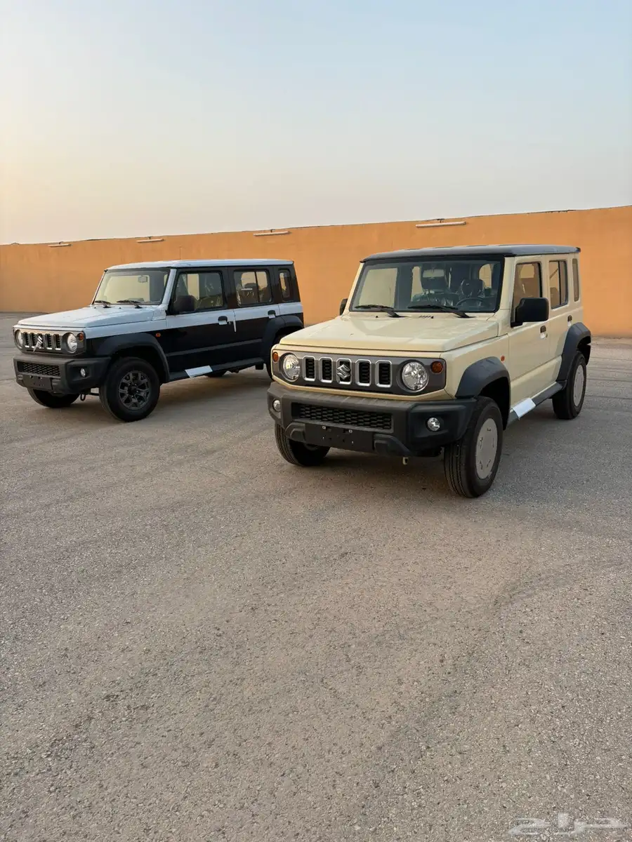 سوزوكي جمني 5 ابواب ب 81900شامل ضريبة قير عادي 2025 7